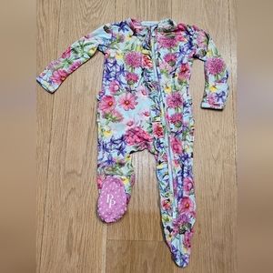 Posh Peanut 2 Way Zip Ruffle Bottom Footed Pajama - Size 0-3 Months